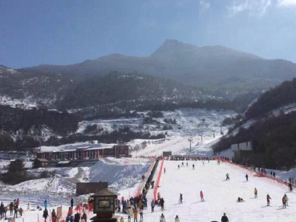九頂山滑雪場.jpg